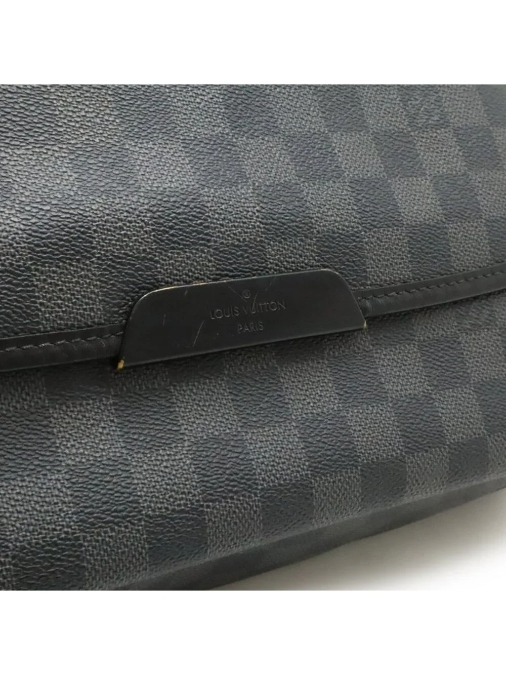 Louis Vuitton Damier Graphite Daniel GM Messenger